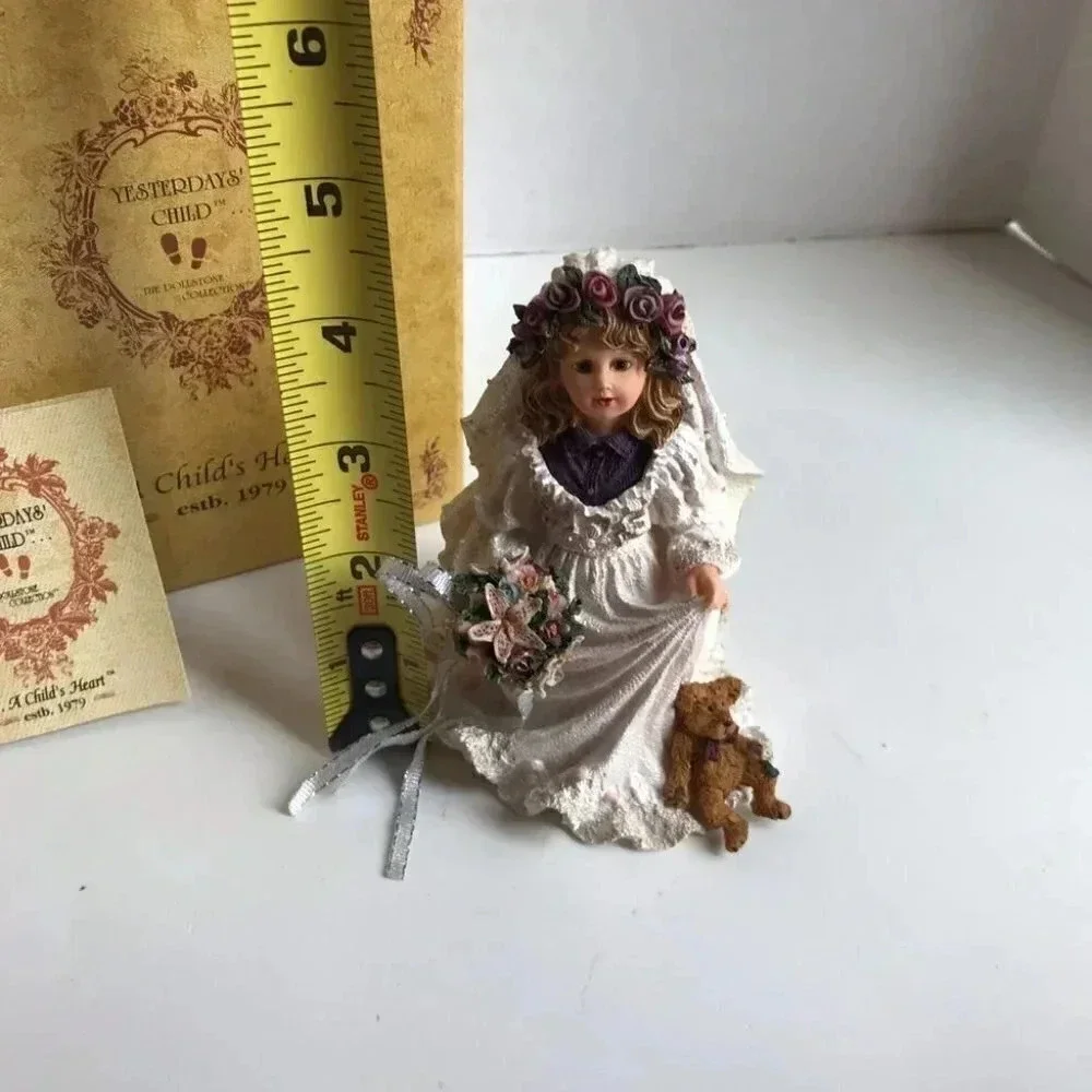 Yesterdays Child Heather Dress Rehearsal Figurine